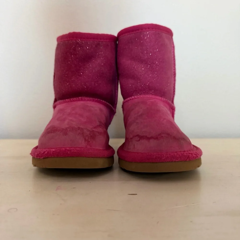 Ugg Pink Suede/Glitter Classic Short Boots